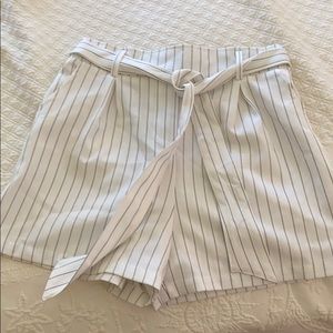 White with black stripes casual shorts